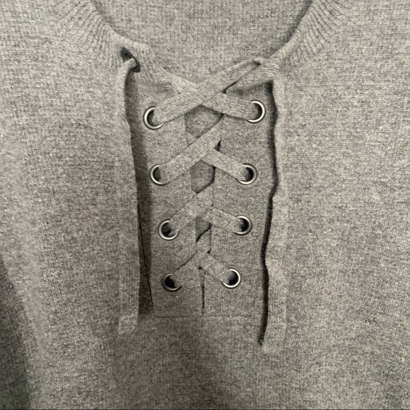Madewell Gray Merino Wool Lace Up Pullover Sweater Women's Size Medium - Picture 4 of 8
